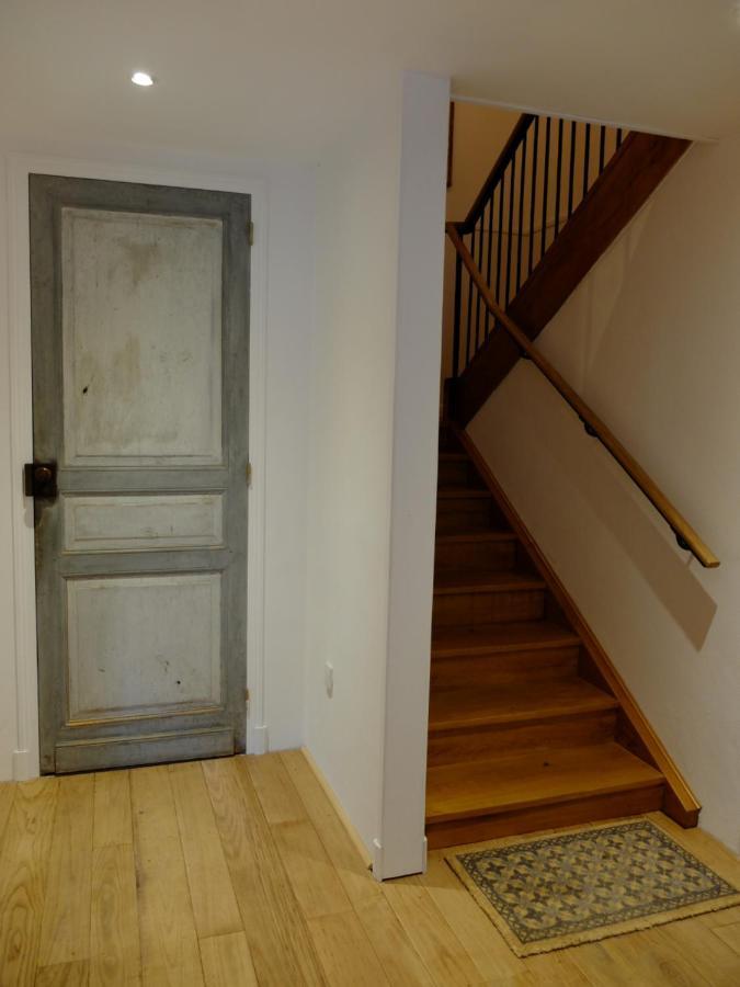 De L'Autre Cote Bed & Breakfast Garlin Exterior photo